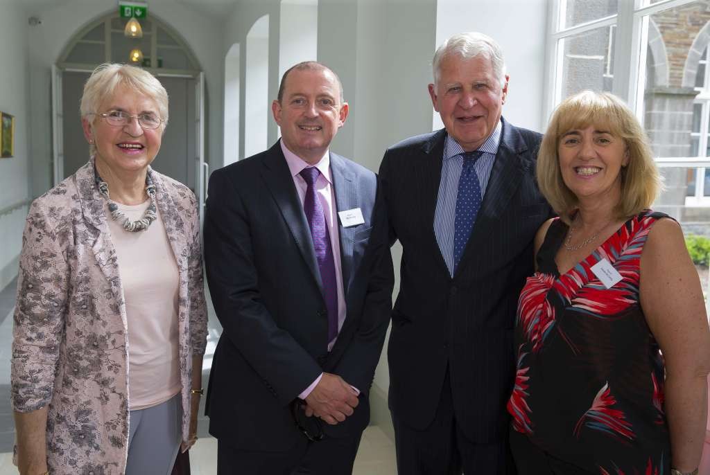 A Tom Dilleen Ray and Deirdre
